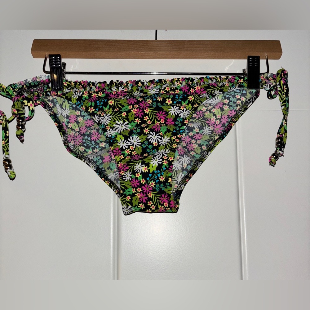 Point Conception Low Waist Floral Moderate Coverage Ruched Bikini Bottom Women L